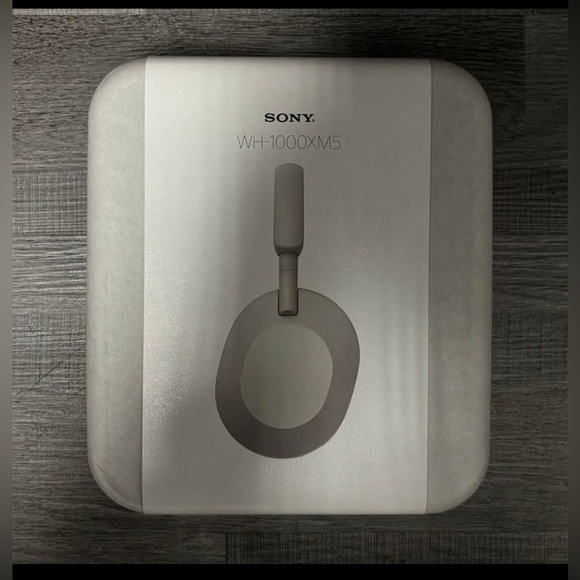 Sony WH-1000XM5 Wireless Noise Cancelling Over the Ear Headphones - Picture 2 of 12